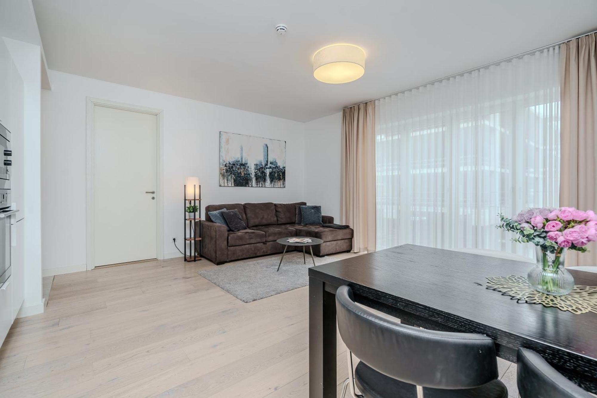 Dream Stay - 2 Porto Franco Apartments Near Old Town Tallinn Ngoại thất bức ảnh