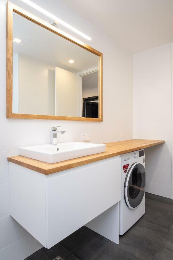 Dream Stay - 2 Porto Franco Apartments Near Old Town Tallinn Ngoại thất bức ảnh
